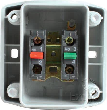 OEX Emergency Stop Switch On-off/off-on 3A 12V/24V Part No. ACX3438 SWITCH OEX - Micks Gone Bush